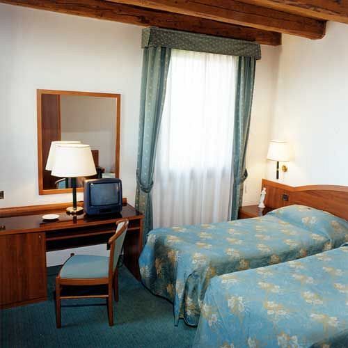 Hotel Villa Altura Ospedaletto Euganeo Kültér fotó